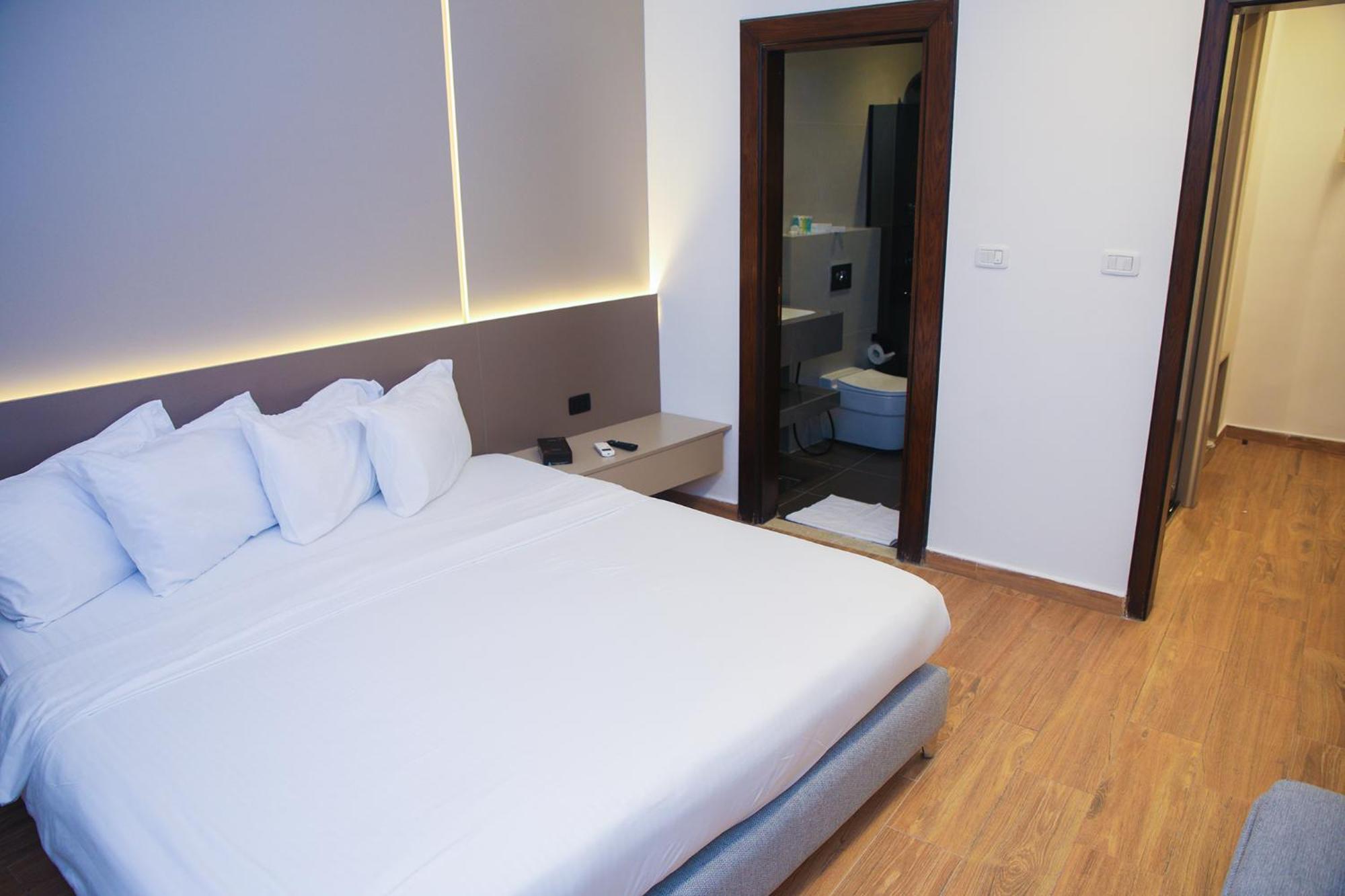 Spark Plaza Hotel Amman Eksteriør bilde
